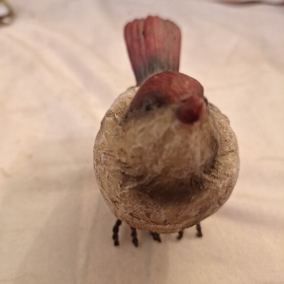 Bird Figurine. Resin. Metal Legs. 4 X 3 In. - Picture 4 of 5